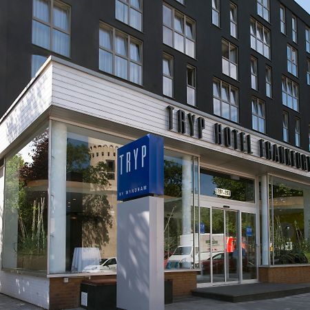 ทริป บาย วินด์แฮม แฟรงค์เฟิร์ต Hotel Frankfurt am Main ภายนอก รูปภาพ