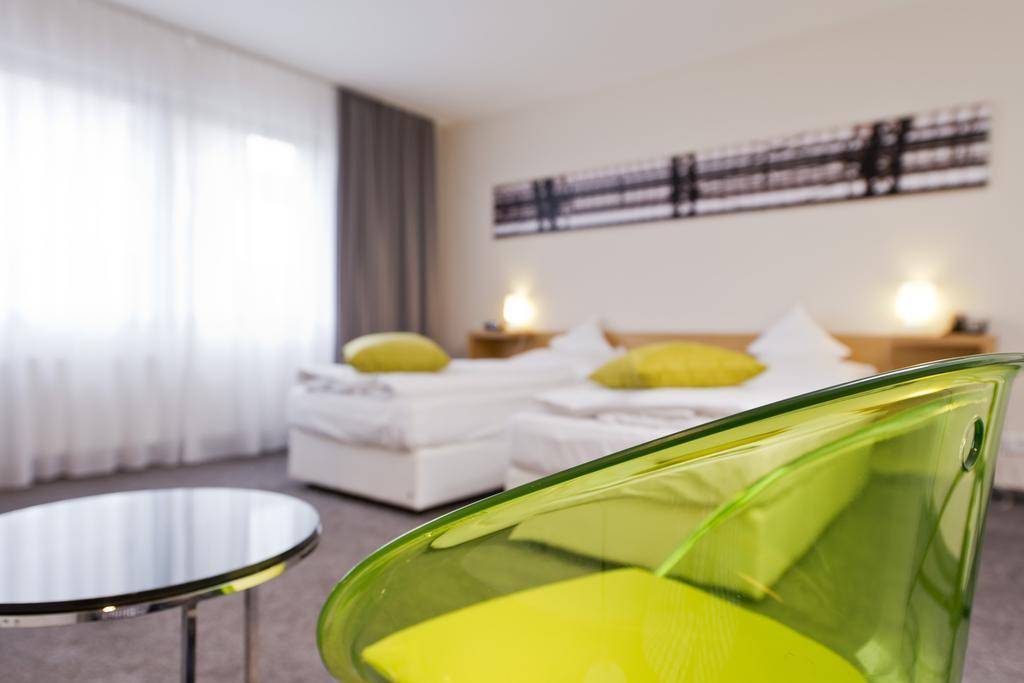ทริป บาย วินด์แฮม แฟรงค์เฟิร์ต Hotel Frankfurt am Main ห้อง รูปภาพ